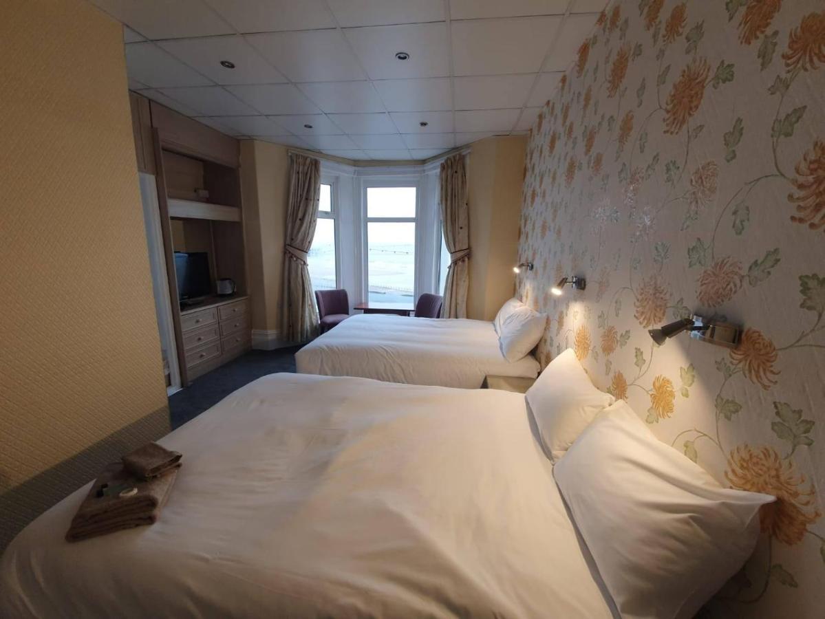Starlux Hotel Blackpool Kültér fotó