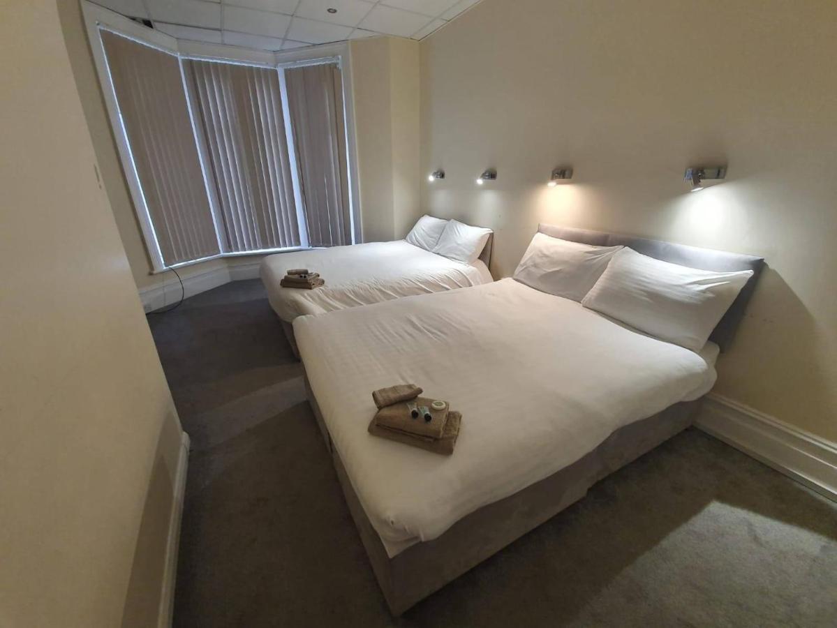 Starlux Hotel Blackpool Kültér fotó